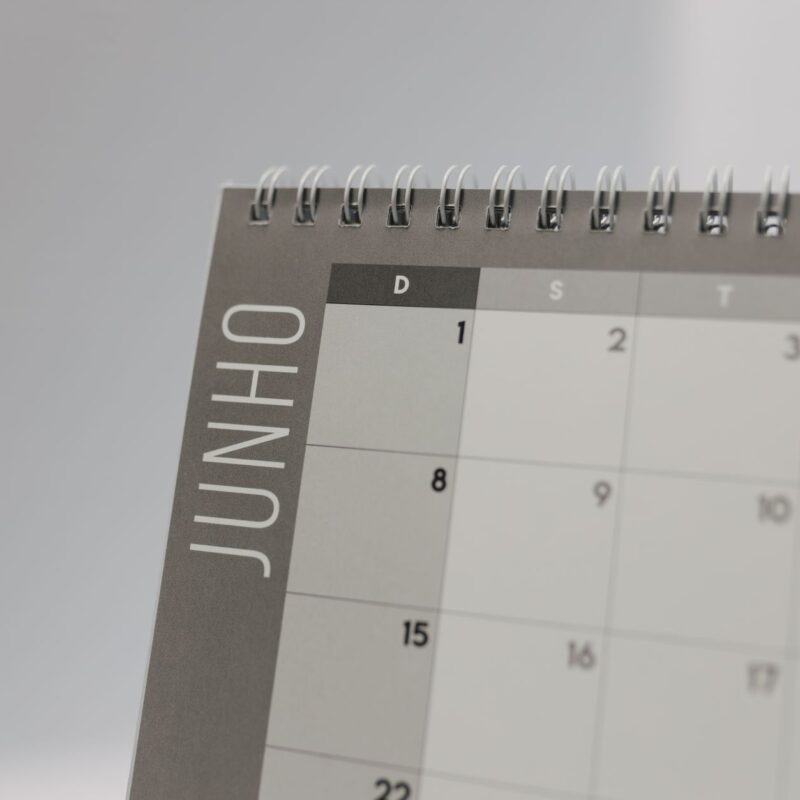 agendamento consulta jurídica whatsapp marcado no calendário do escritório