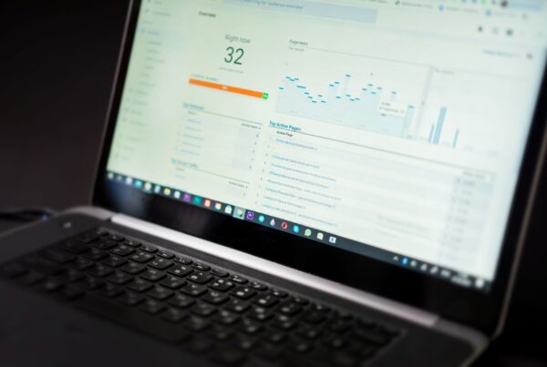 Dashboard de métricas do WhatsApp como canal de receita com dados em tempo real