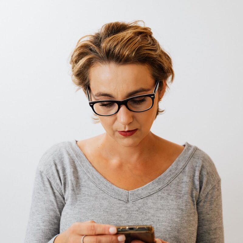 cliente recebendo resposta de perguntas frequentes com IA no WhatsApp
