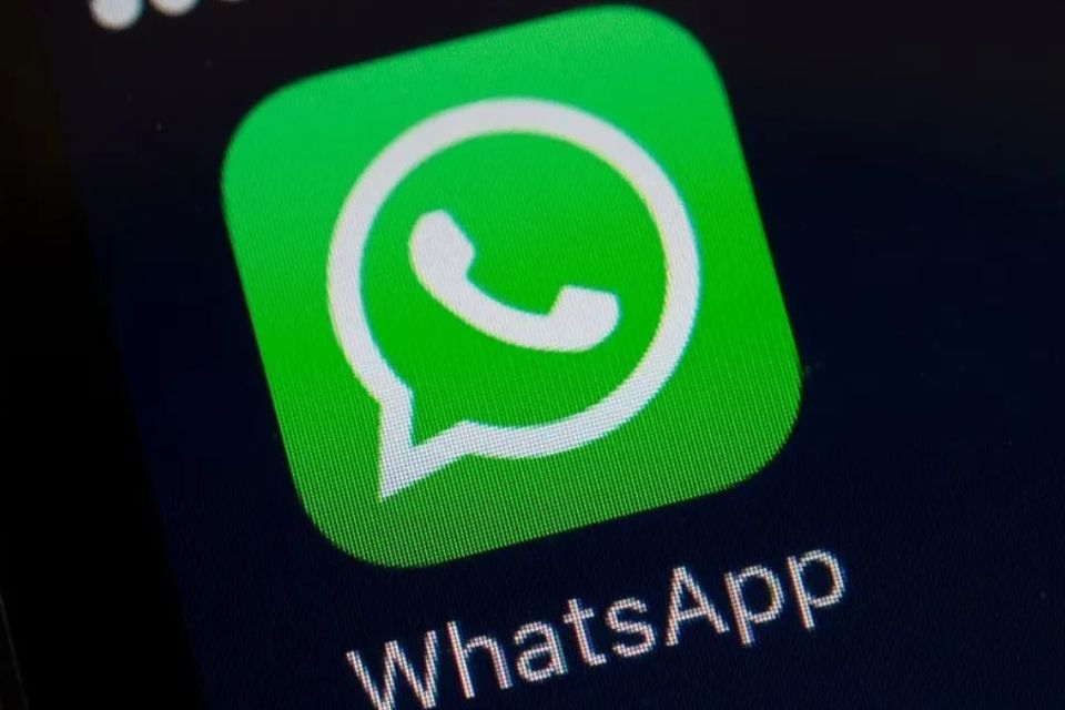 WhatsApp Fora do Ar: Bloqueio em Massa de Contas e Falha em Fotos